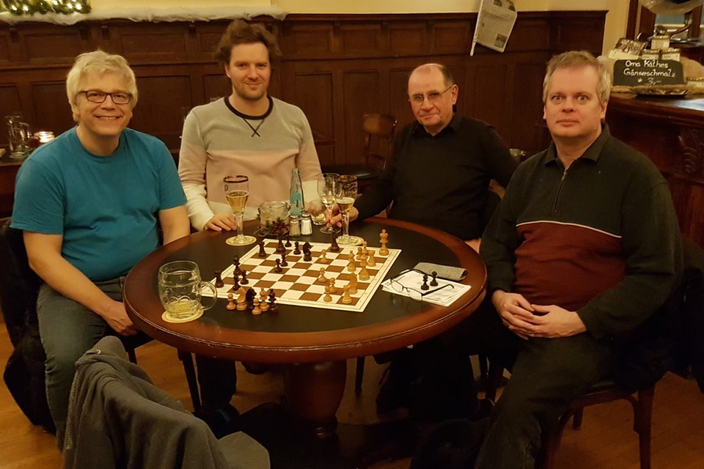 Schach-Zombies (Karsten, Eric, Joachim (BvK), Jürgen)